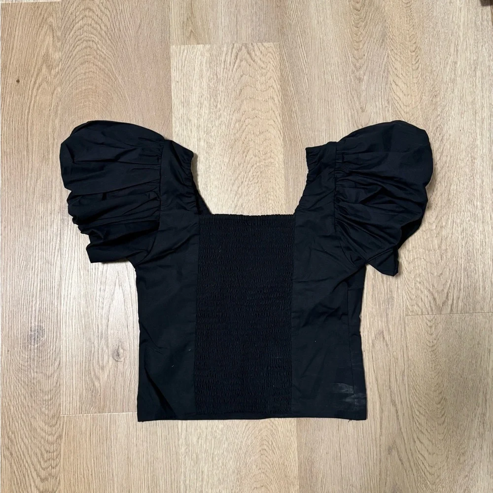 Abercrombie & Fitch Black Puff Sleeve Crop Shirt - Picture 3 of 3